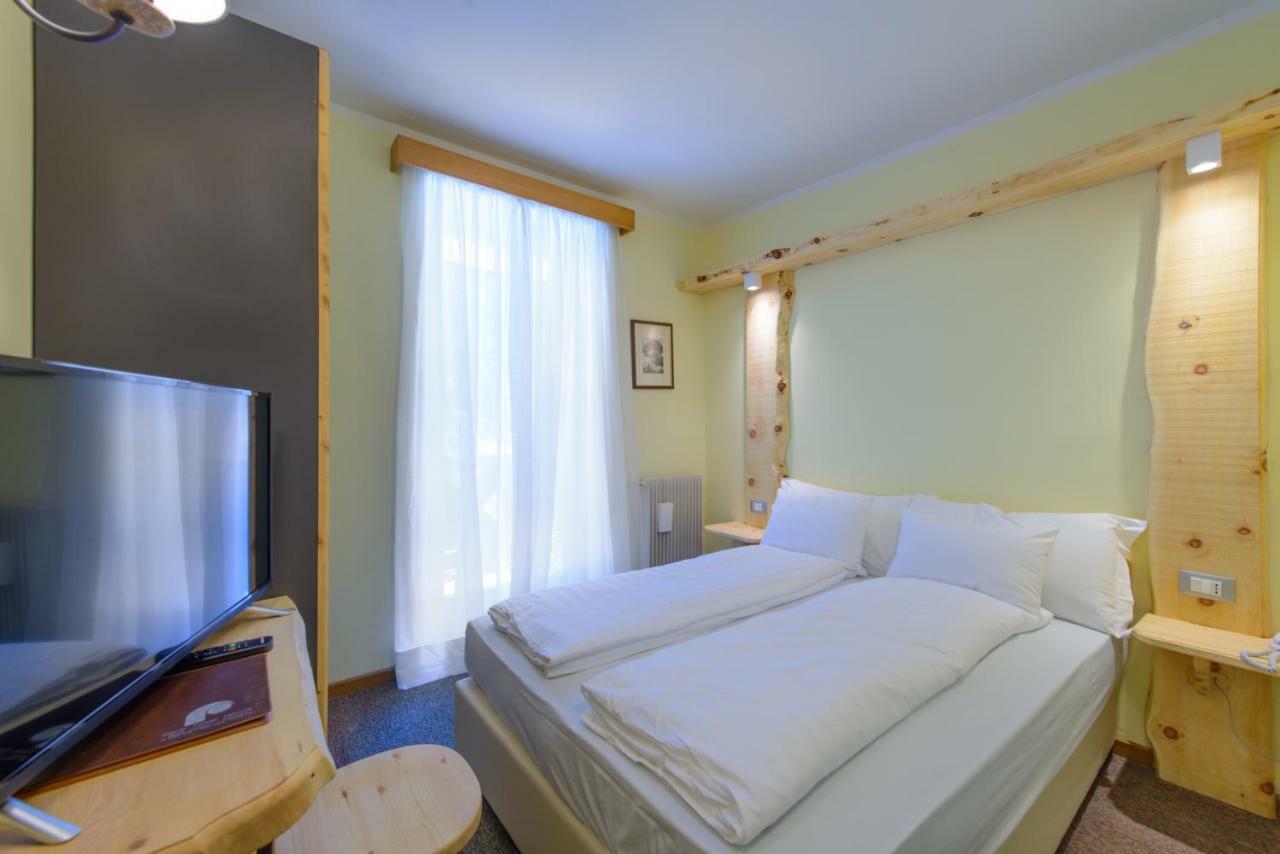 Park Hotel Faloria Canazei Exterior photo
